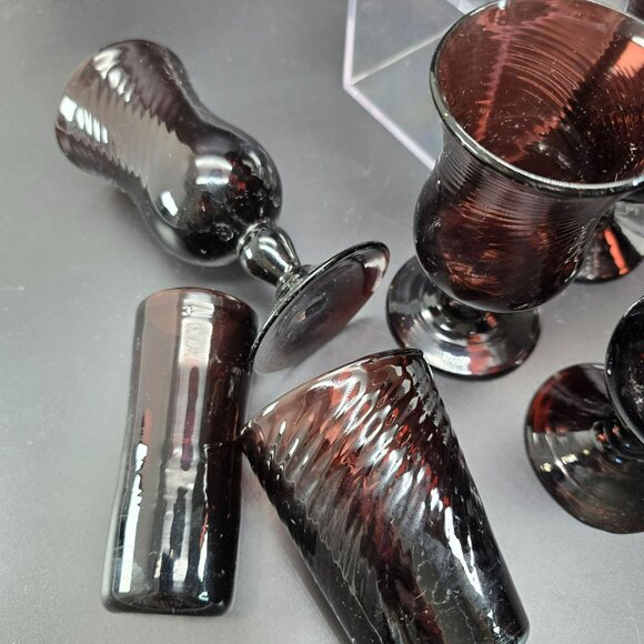 Vintage Handblown Dark Pink Glass Drinkware Set of 14 Pieces DH1357 - Picture 16 of 16